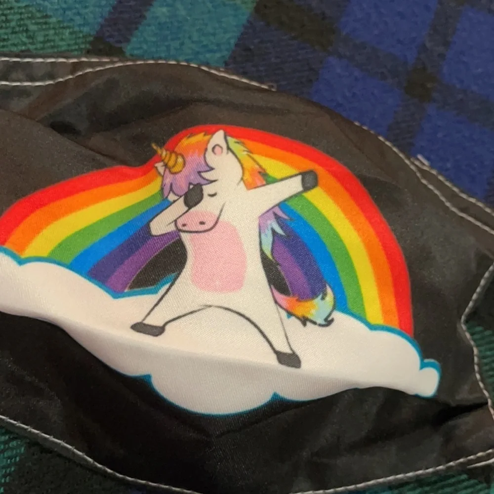 6/$20 New Dabbing Unicorn face mask